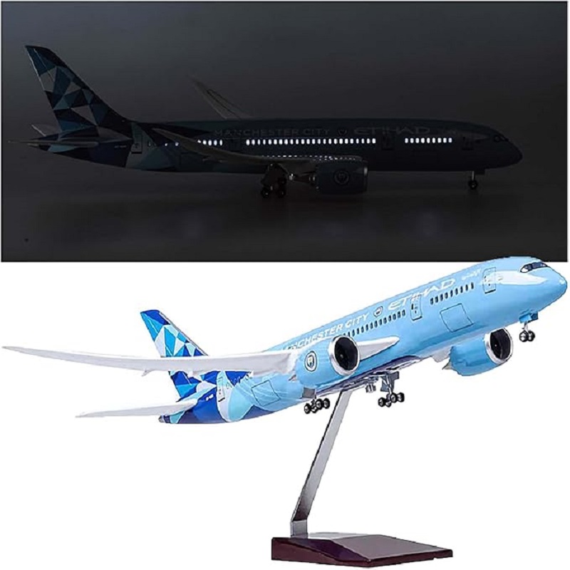 1/130 Large Scale for Etihad 7 - Home Office Pay recension och pris